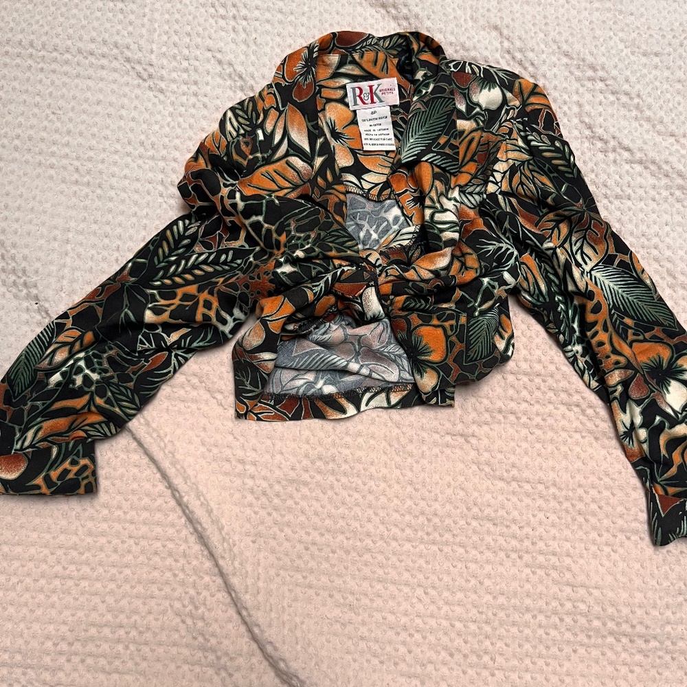 Tie up shirt